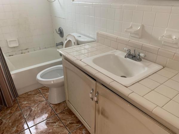 Lake Avenue, 1123 10th St, West Palm Beach, Florida 33401, image 1