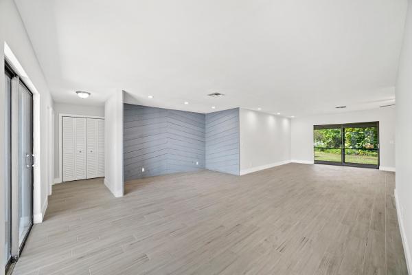 Delray Garden Estates, 5100 Oak Hill Rd, Delray Beach, Florida 33484, image 2