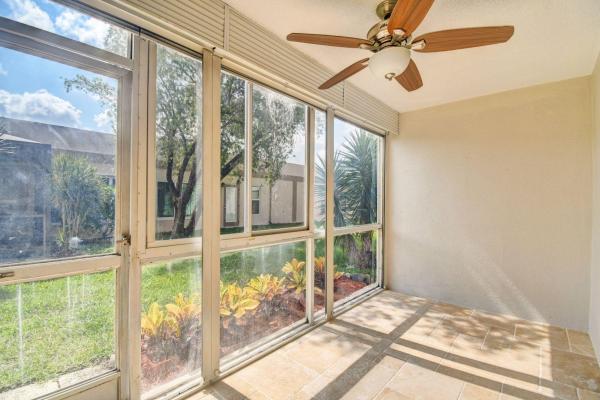 Town Villas At Moon Lake, 18820 Stewart Cir #6, Boca Raton, Florida 33496, image 2