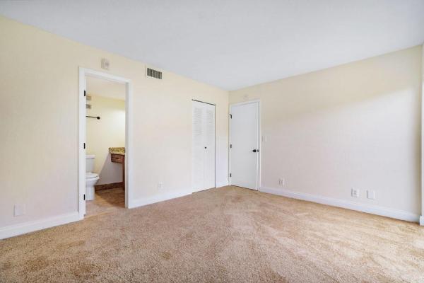 Lakeshore At University Park, 8700 N Sherman Cir #204, Miramar, Florida 33025, image 1
