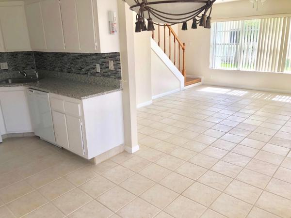 The Charter Club Of Palm Beach, 219 Foxtail Dr #I, Greenacres, Florida 33415, image 2