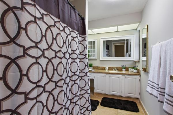 Le Chalet, 5311 Raymond Dr N, Boynton Beach, Florida 33472, image 1