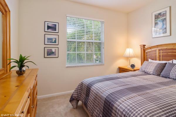 Torrey Pines, 7024 Torrey Pines Cir, Port St. Lucie, Florida 34986, image 2