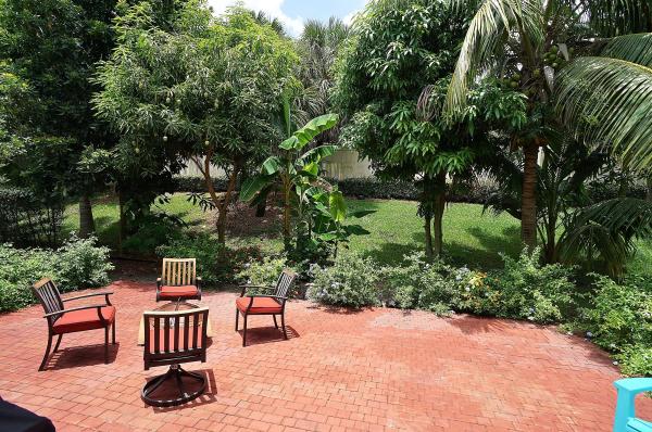 Greystone, 10881 Paperbark Pl, Boynton Beach, Florida 33437, image 2