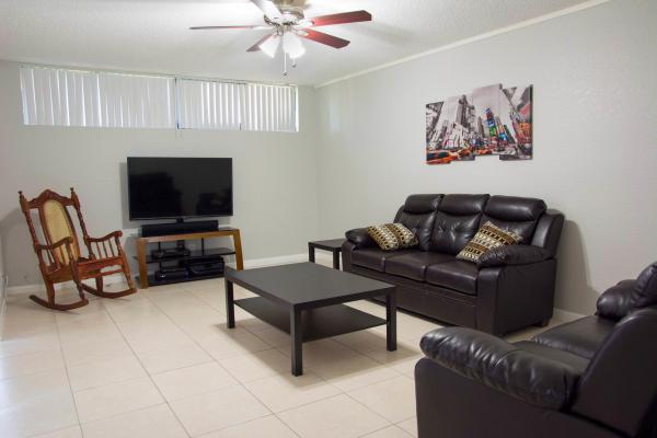 Somerset, 3905 Victoria Dr, West Palm Beach, Florida 33406, image 1