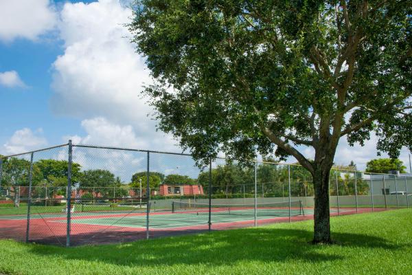 Somerset, 3905 Victoria Dr, West Palm Beach, Florida 33406, image 2