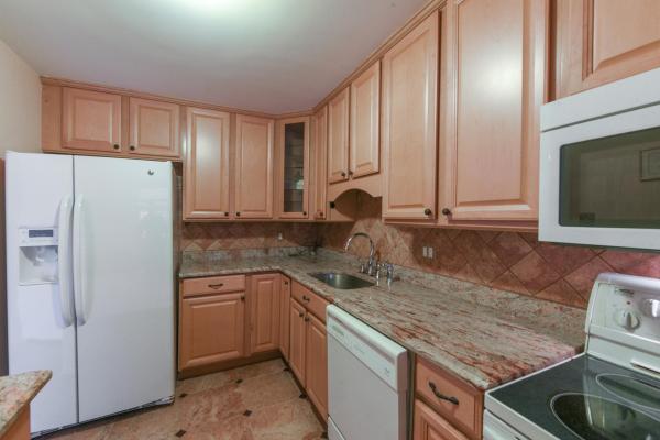 Golden Lakes Village, 148 Lake Carol Dr, West Palm Beach, Florida 33411, image 1
