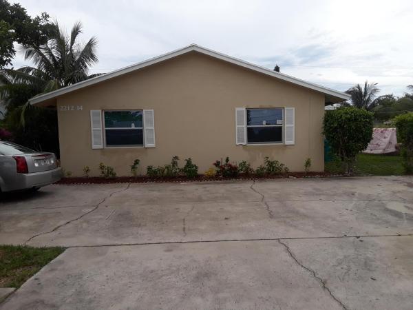 Crestview Boynton Beach, 2212 SE 3rd St, Boynton Beach, Florida 33435, image 1