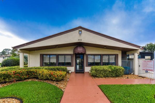 Pine Ridge South 3, 315 Knotty Pine Cir #C-2, Greenacres, Florida 33463, image 3