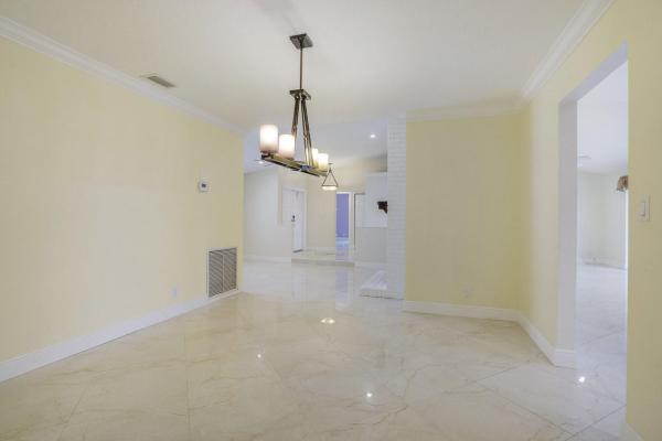 Margate Place Of Greenview Shores 2, 12755 Newton Pl, Wellington, Florida 33414, image 2