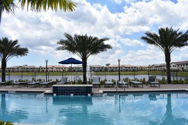 Cambria Parc, 13020 Anthorne Ln, Boynton Beach, Florida 33436, image 2