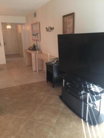 Sabal Ridge, 1101 Sabal Ridge Cir #C, Palm Beach Gardens, Florida 33418, image 3
