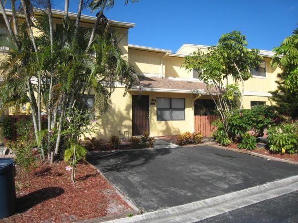 Country Lake, 5343 Tennis Ln, Delray Beach, Florida 33484, image 2
