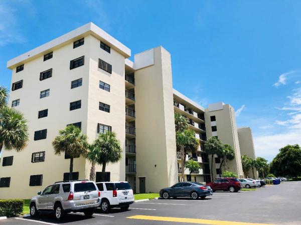 The Palms Of Deer Creek, 2430 Deer Creek Country Club Blvd #401-2, Deerfield Beach, Florida 33442, image 2