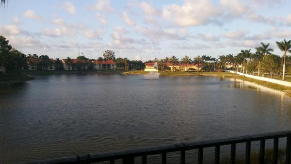 Palm Beach Place, 1520 Windorah Way #G, West Palm Beach, Florida 33411, image 2
