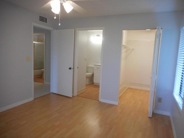 Dunbar Woods, 1111 Duncan Cir #102, Palm Beach Gardens, Florida 33418, image 3