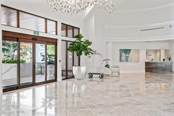 Waterside At Admirals Cove, 206 Eagle Dr, Jupiter, Florida 33477, image 2
