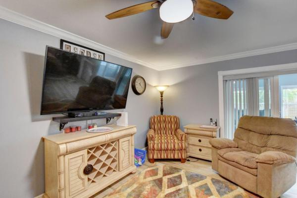 Channing Villas Of Wellington, 11965 Suellen Cir, Wellington, Florida 33414, image 2