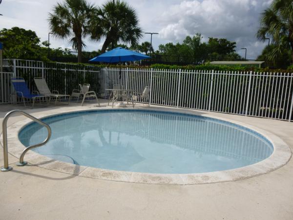Oakmont Village, 5314 Oakmont Village Cir, Lake Worth, Florida 33463, image 1