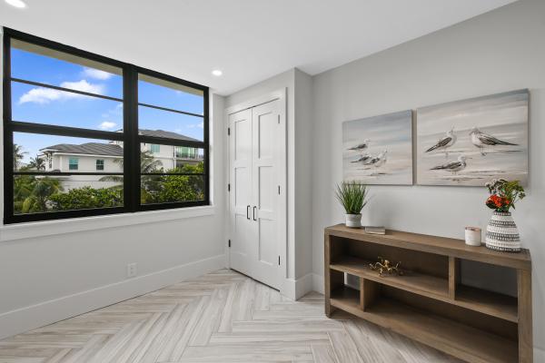 The Manor, 911 Ocean Dr #206, Juno Beach, Florida 33408, image 2