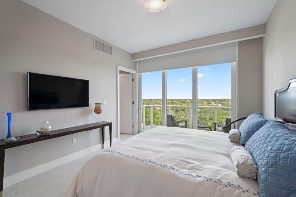 Azure, 2700 Donald Ross Rd #507, Palm Beach Gardens, Florida 33410, image 2