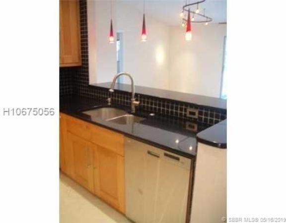Chateau De Ville, 401 SE 10th St #206B, Dania Beach, Florida 33004, image 1