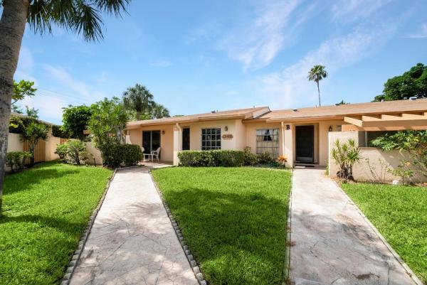 Palm Greens At Villa Del Ray, 13486 Sabal Palm Ct #A, Delray Beach, Florida 33484, image 1