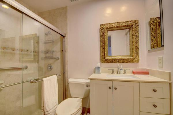 The Lexington Club, 7668 Lexington Club Blvd #B, Delray Beach, Florida 33446, image 2