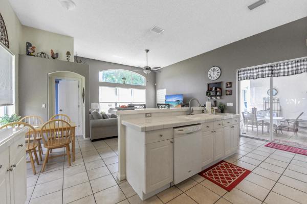 La Gorce Village, 5750 La Gorce Cir, Lake Worth, Florida 33463, image 1