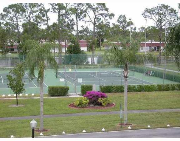505 Holyoke Ln, Lake Worth, Florida 33467, image 1