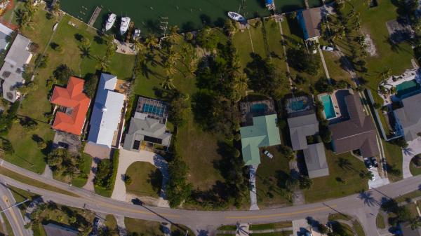 Fort Pierce Beach, 1393 Bayshore Dr, Fort Pierce, Florida 34949, image 1