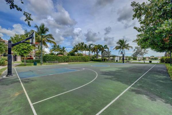Thousand Oaks, 3169 Laurel Ridge Cir, Riviera Beach, Florida 33404, image 2