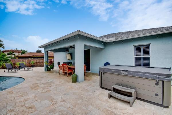 Yachtmans Cove, 645 NE 15th Pl, Boynton Beach, Florida 33435, image 1