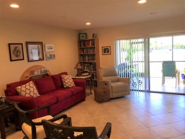 Las Brisas, 22065 Las Brisas Cir #407, Boca Raton, Florida 33433, image 2