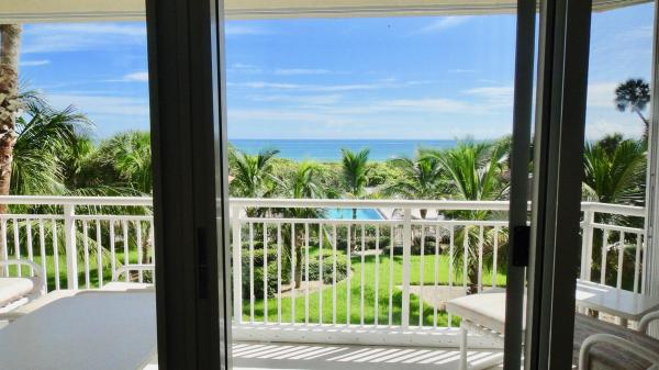 Hibiscus By The Sea, 3880 N Highway A1a #204, Fort Pierce, Florida 34949, image 3