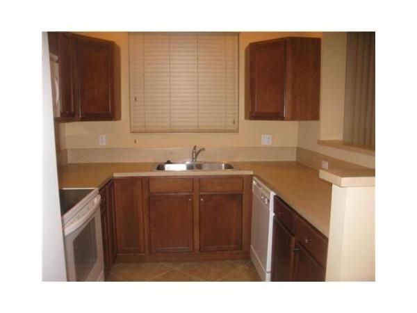Sierra Bay, 3251 Scarletta Dr, Riviera Beach, Florida 33404, image 2
