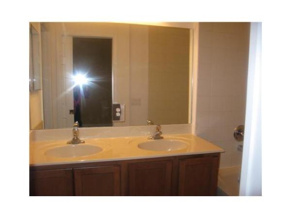 Sierra Bay, 3251 Scarletta Dr, Riviera Beach, Florida 33404, image 1