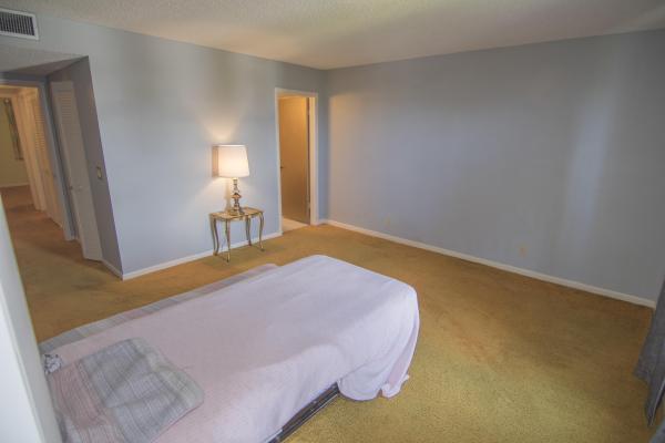 Hidden Harbour Of The Palm Beaches, 890 N Federal Hwy #402, Lantana, Florida 33462, image 2
