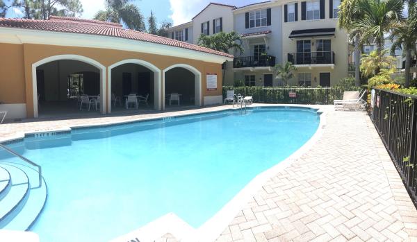 Greenwich At Abacoa, 221 Greenwich Cir #203, Jupiter, Florida 33458, image 1