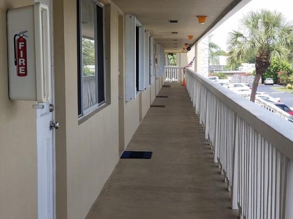 Village Garden, 401 Us Highway 1 #203, North Palm Beach, Florida 33408, image 1