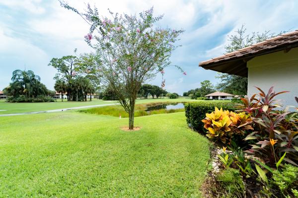 Club Cottages, 609 Club Dr, Palm Beach Gardens, Florida 33418, image 1