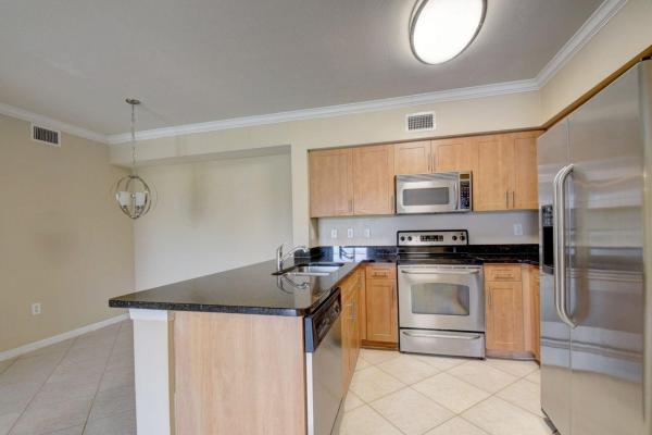 The Villas At Emerald Dunes, 6492 Emerald Dunes Dr #301, West Palm Beach, Florida 33411, image 1