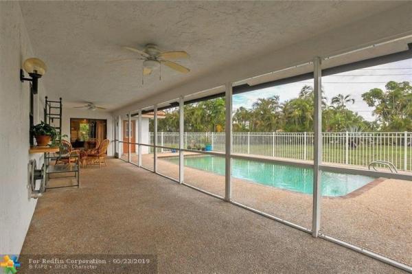 Les Jardins At Woodmont, 8501 NW 80th St, Tamarac, Florida 33321, image 2