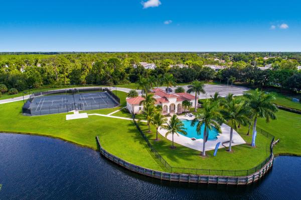 Island Of Ravello, 170 SE Strada Tione, Port St. Lucie, Florida 34952, image 2