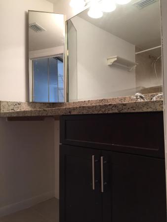 Banyan Lake, 8152 Thames Blvd #D, Boca Raton, Florida 33433, image 2