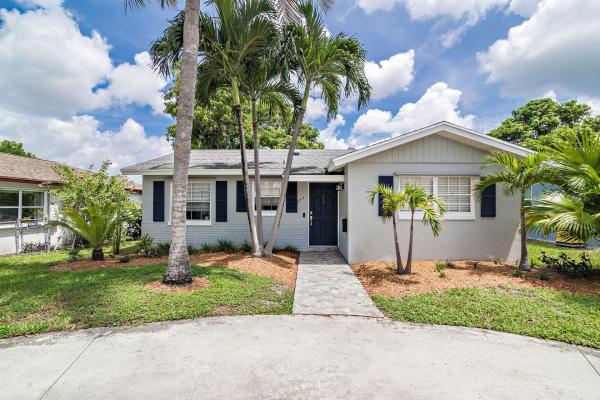 Belle Vue, 945 Sunset Rd, West Palm Beach, Florida 33401, image 2