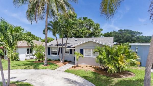 Belle Vue, 945 Sunset Rd, West Palm Beach, Florida 33401, image 1