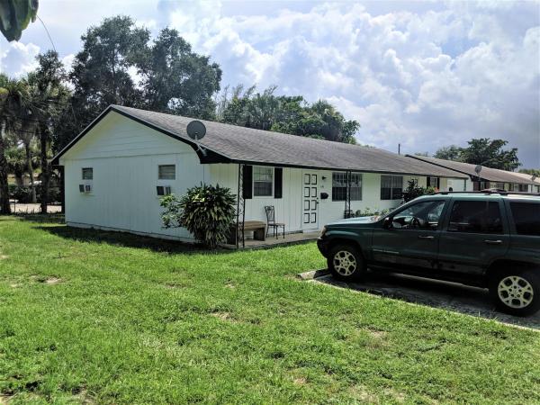 Park Manor, 341 Silver Beach Rd, Riviera Beach, Florida 33403, image 3