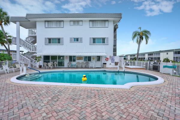 Lake Colony, 112 Doolen Ct #107, North Palm Beach, Florida 33408, image 1