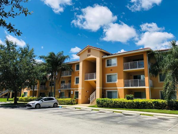 The Club At St Lucie West, 281 SW Palm Dr #102, Port St. Lucie, Florida 34986, image 2